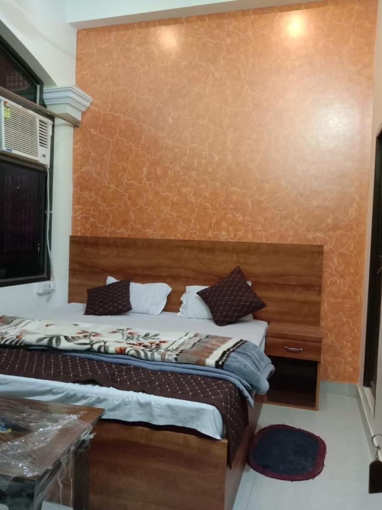 Ramam Hotel By Naavagat 700Mtr From Shri Ram Janambhumi Ayodhya 外观 照片